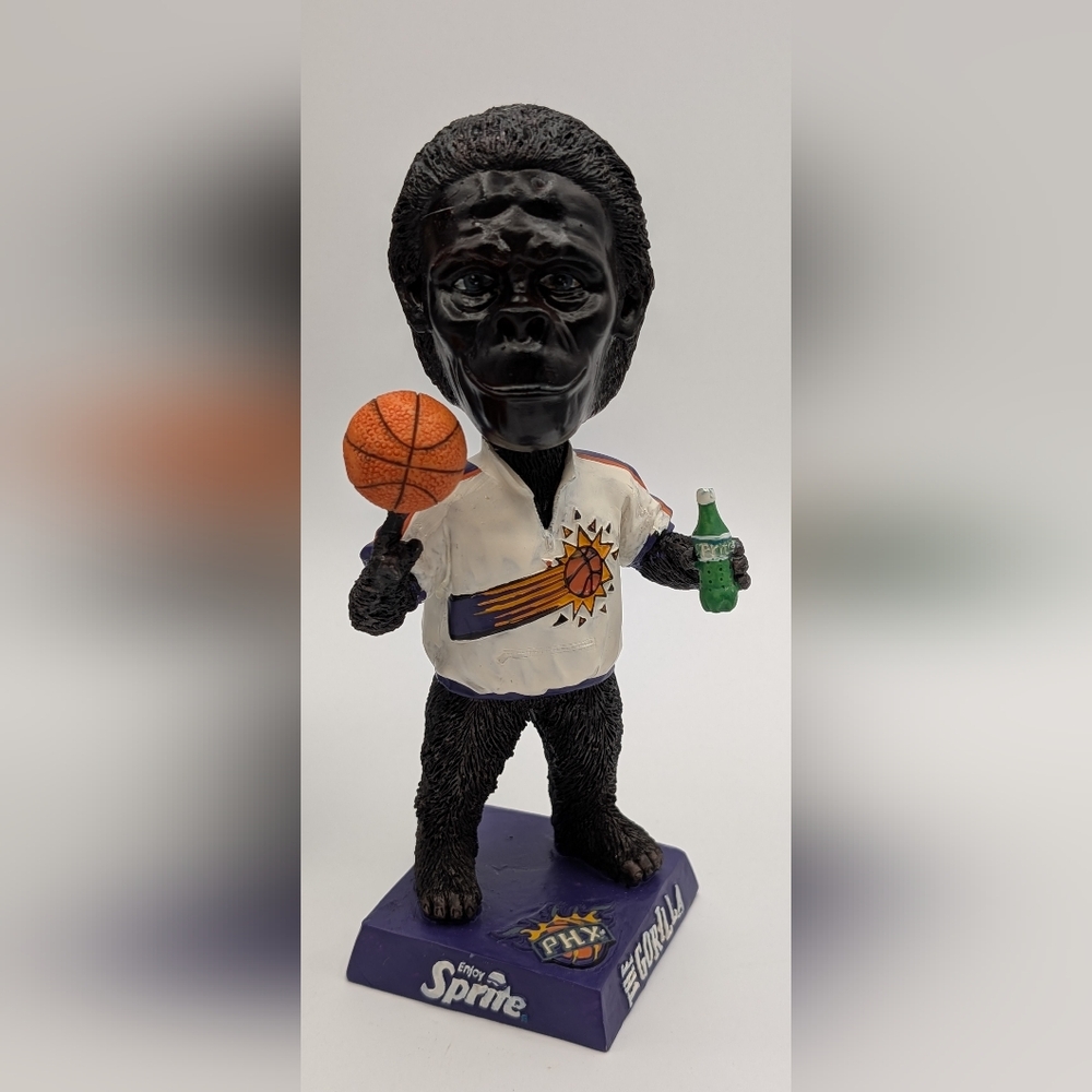 Phoenix Suns Gorilla Bobblehead with Basketball 🏀 2005 - NBA BASKETBALL